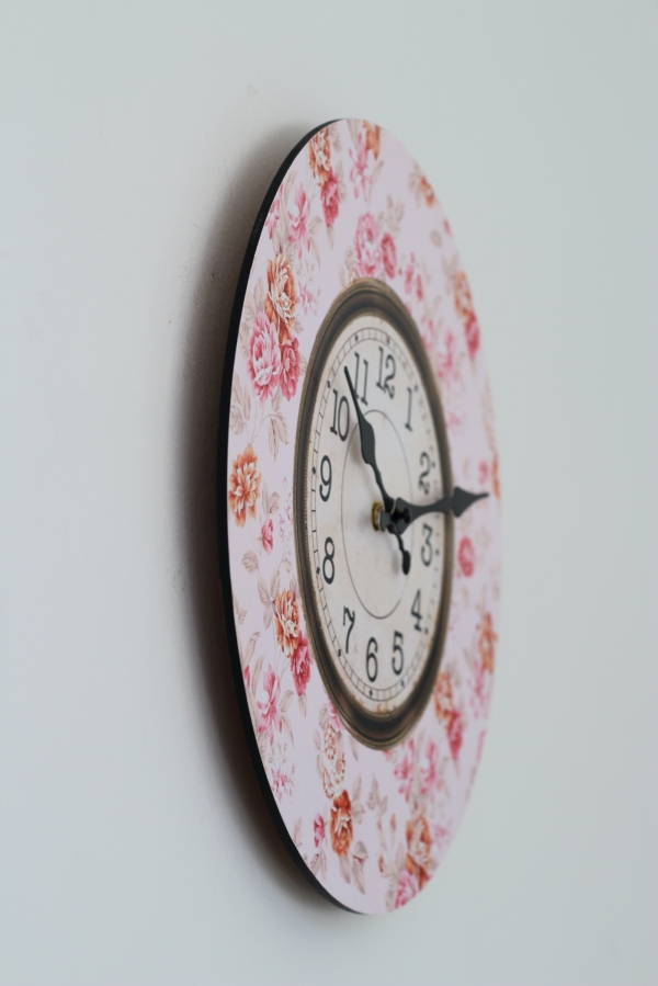 Kuchynské hodiny na stenu 34cm