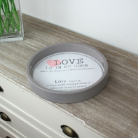 Okrúhly drevený tácku Love 29cm