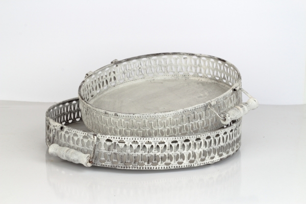 Okrúhly podnos kovový biely 33x33x6cm