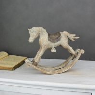 Kôň hojdacia hnedý 23,5cm