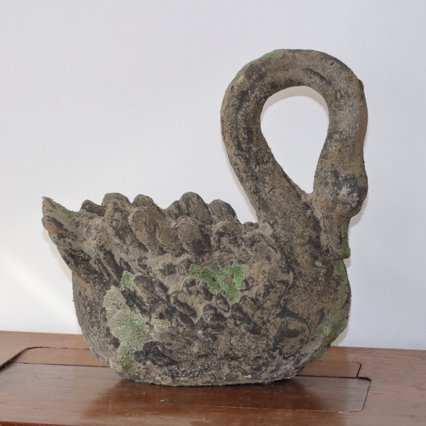 Kvetináč labuť machový povrch 35,6 cm