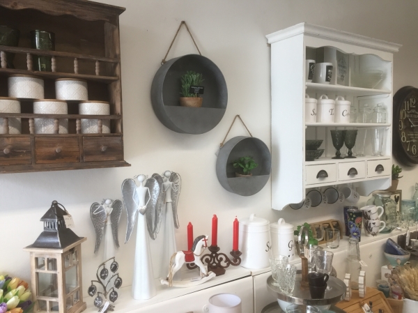 Kvetináč na stenu 35cm