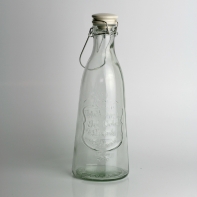 Fľaša na mlieko s pákovým uzáverom