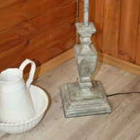 Lampa vysoká hnedá + cylindr - biele šisovanie 130cm