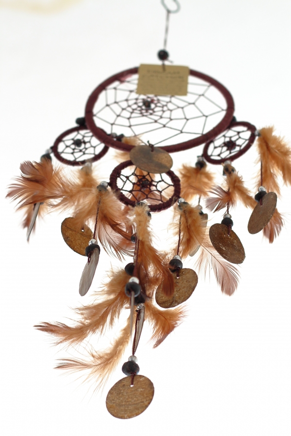 Lapač snov hnedý s peniažky z mušloviny 12cm