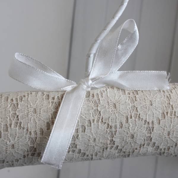 Látkové ramienko na šaty 41cm 