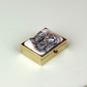 Liekovka mačka šedá obdĺžnik