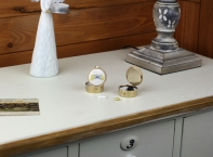 Liekovka motýľ žlto modrý guľatý