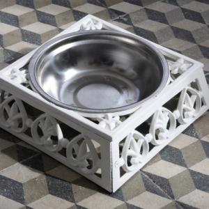 Liatinová miska pre psa biely smalt 23x23cm