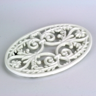 Liatinová podložka pod hrnce biely smalt 24cm