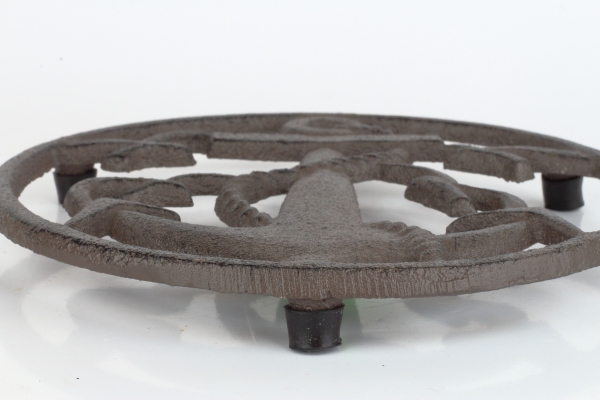 Liatinová podložka pod hrniec kotva 17cm