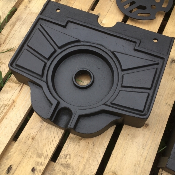 Liatinová výlevka - spodná časť