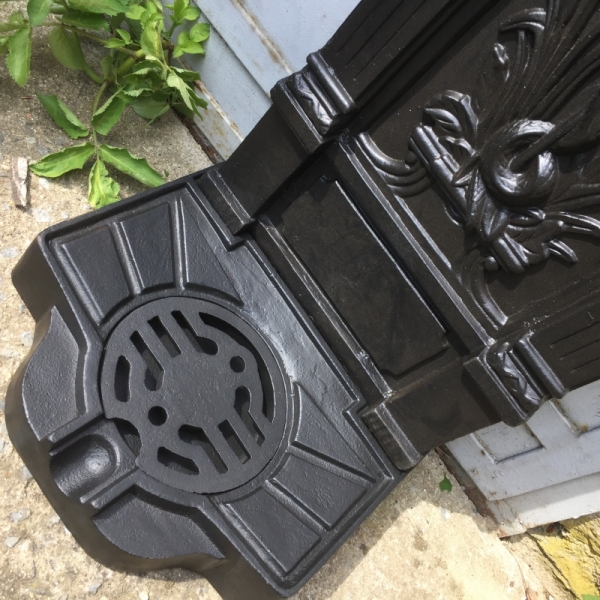 Liatinová výlevka - spodná časť