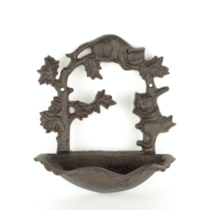 Liatinové pítko pre vtáky na stenu