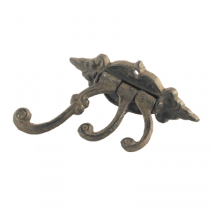 Liatinový háčik-trojháčik na stenu