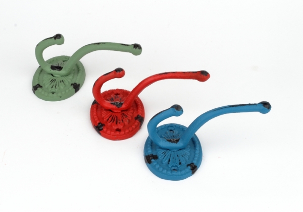 Liatinový retro vešiak na kabáty oválny zelený