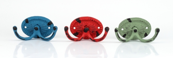 Liatinový retro vešiak na uteraky dvojháčik oválný modrý