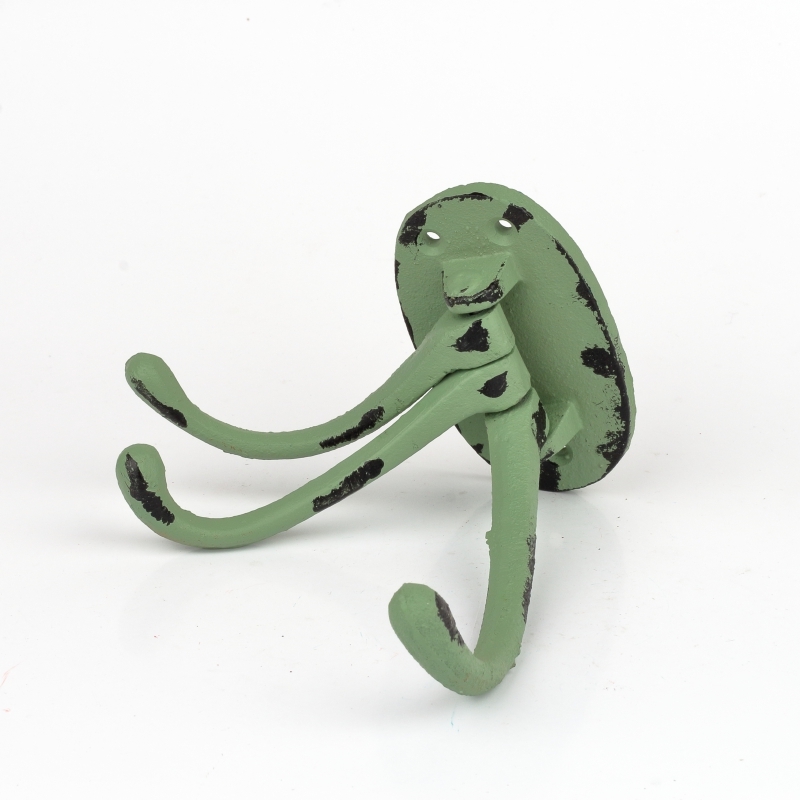 Liatinový retro vešiak na uteráky trojháčik zelený