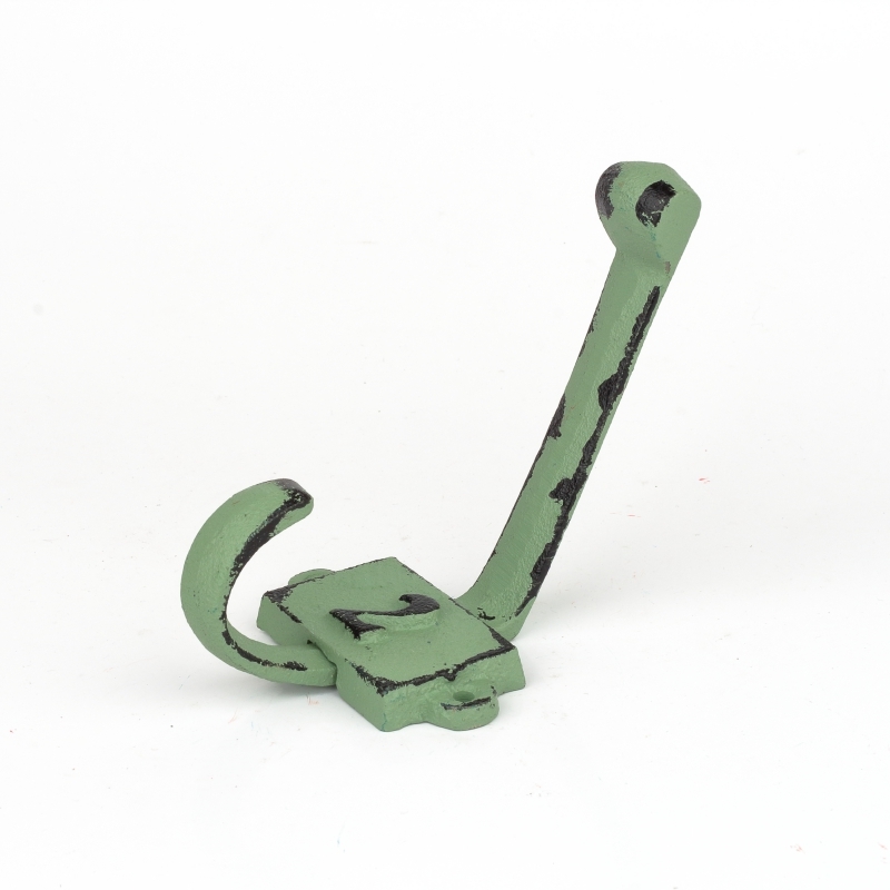 Liatinový retro vešiak na stenu s číslom 2 zelený