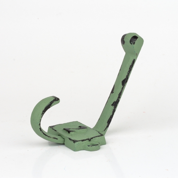 Liatinový retro vešiak na stenu s číslom 2 zelený