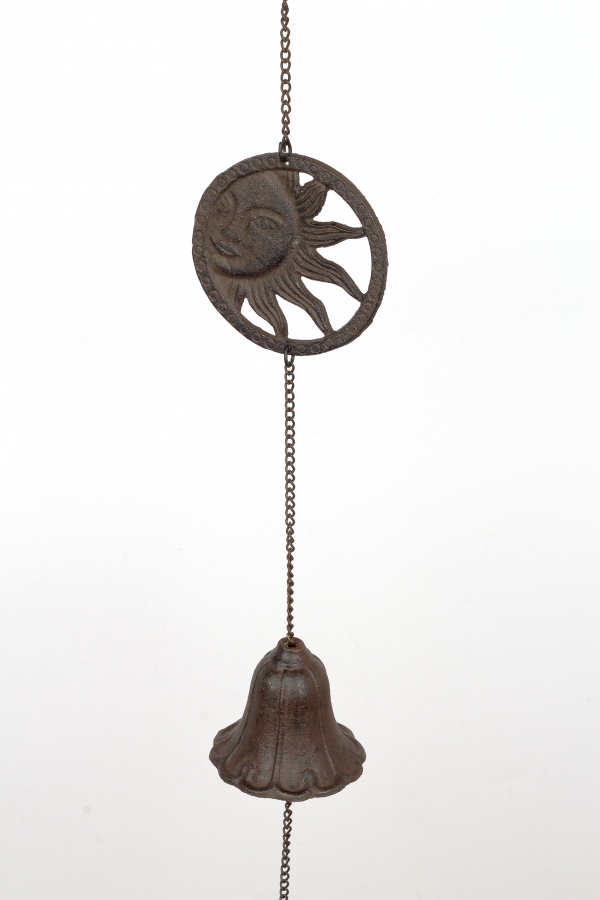 Liatinový závesný zvonček slnka v kruhu / zvonkohra 60cm