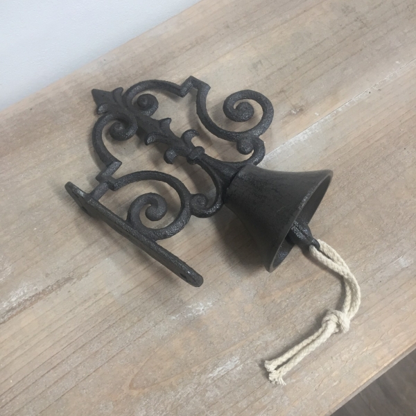 Liatinový zvonček 22x8x15cm