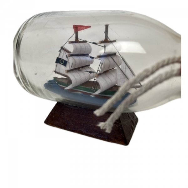 Loď vo fľaši 11,5 x 6,5 cm