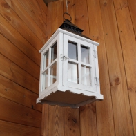 Lucerna drevená biela 43cm