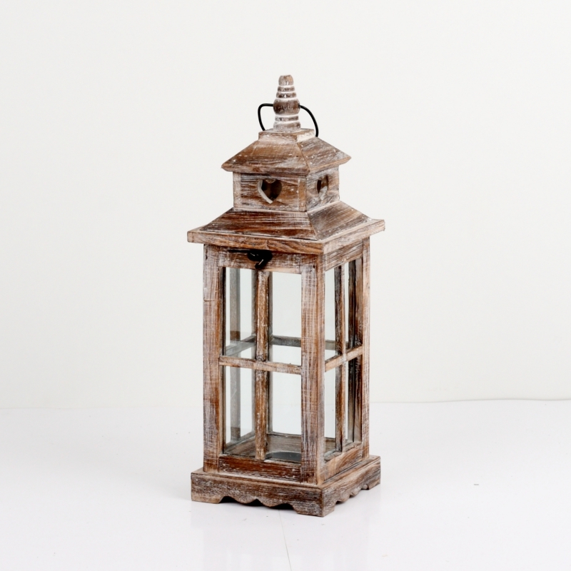 Lucerna drevená hnedá so srdcom 38cm