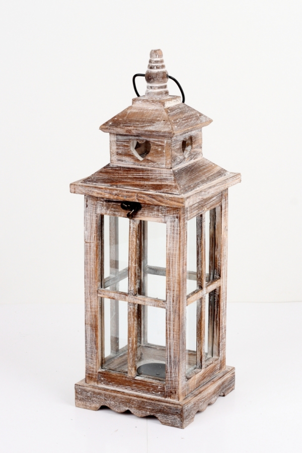 Lucerna drevená hnedá so srdcom 38cm