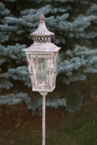 Lucerna sa zápichom do trávnika 128cm