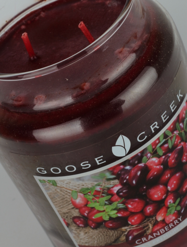 Luxusná aromatická sviečka v skle brusnica