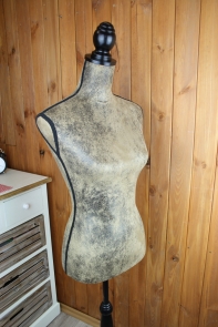 Luxusné krajčírska panna 165cm