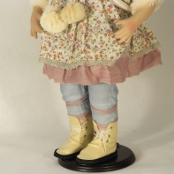 Luxusná porcelánová bábika Vanesa 56cm