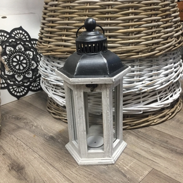 Malý lampáš 18x18x36cm