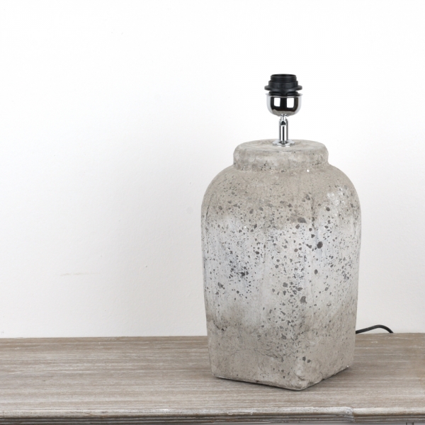 Masívny kameninový podstavec lampy 47cm 