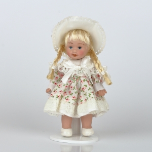 Mini bábika porcelán 12 cm