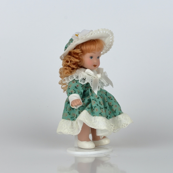 Mini bábika porcelán 12cm hrdzavé vlasy
