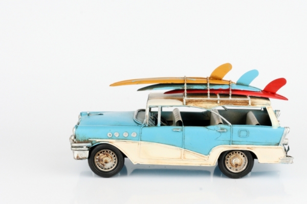 Model auto surferské 33cm