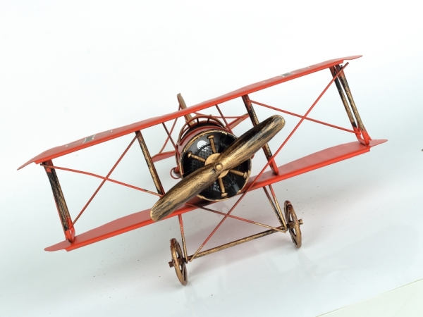 Model červeného lietadla 27x30cm