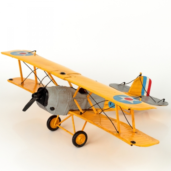 Model lietadla plech žltý 42x29cm