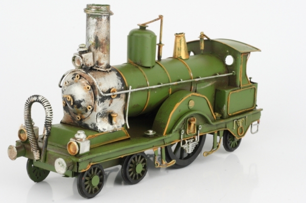 Model lokomotívy zelený 28cm