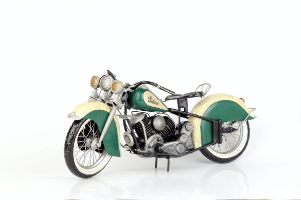 Model motorky veterán 48cm