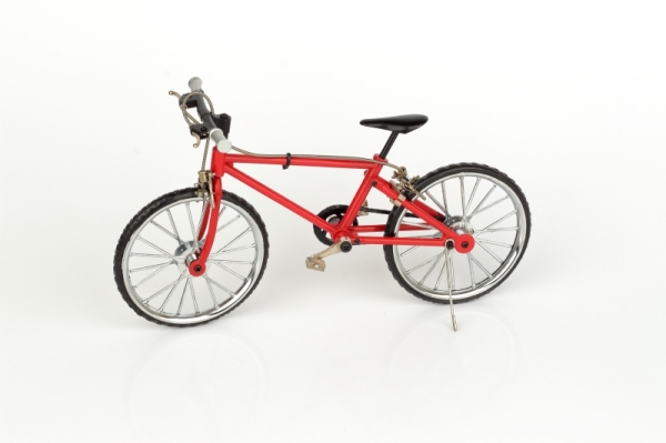 Model šliapací bicykel červené