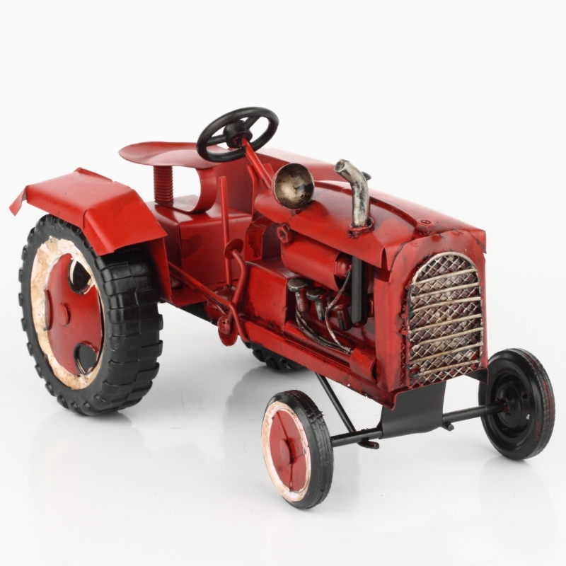 Model traktor červený 19cm