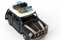 Modely áut čierne auto 16cm