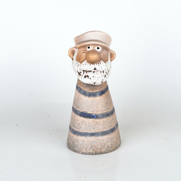 Mrazuvzdorná keramika do záhrady Námorník veľký 9x9x20,5cm