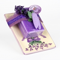 Mydlo a keramická miska na mydlo