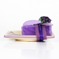 Mydlo a keramická miska na mydlo