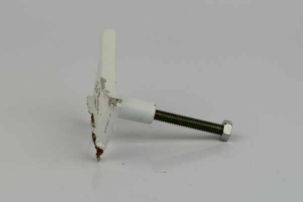 Nábytková úchytka biela vaňa olúpaný vzhľad 7x4cm